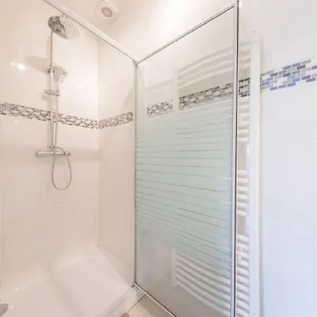 Le Clos Fleuri ★ N°10 Reverie Apartment Le Lavandou